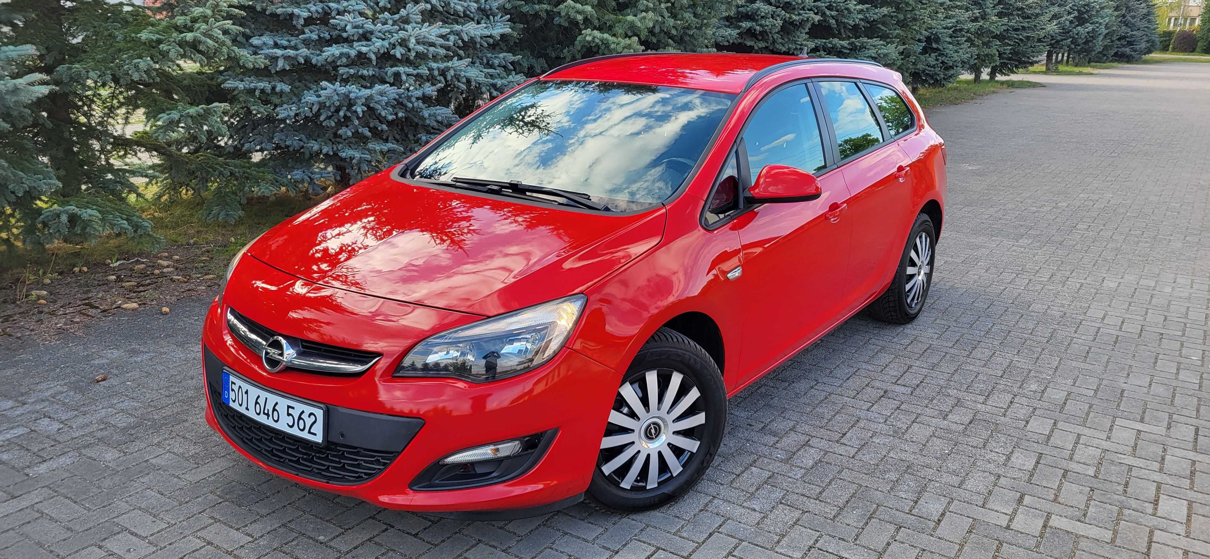 Opel Astra Lift 1.6Cdti model 2016r