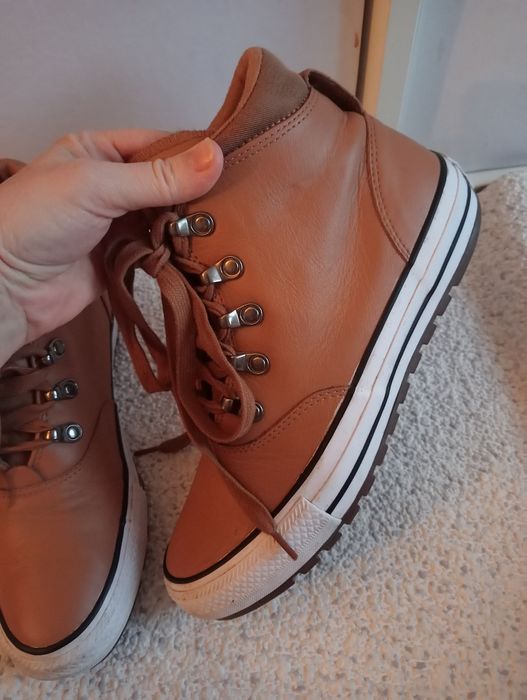 Buty damskie skórzane Converse