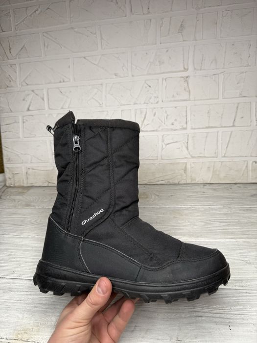 Зимние бютеплые сапожки quechua waterproof