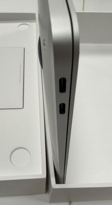 Macbook Air M1 13,3 16GB/512GB SSD,  Silver, 2021r