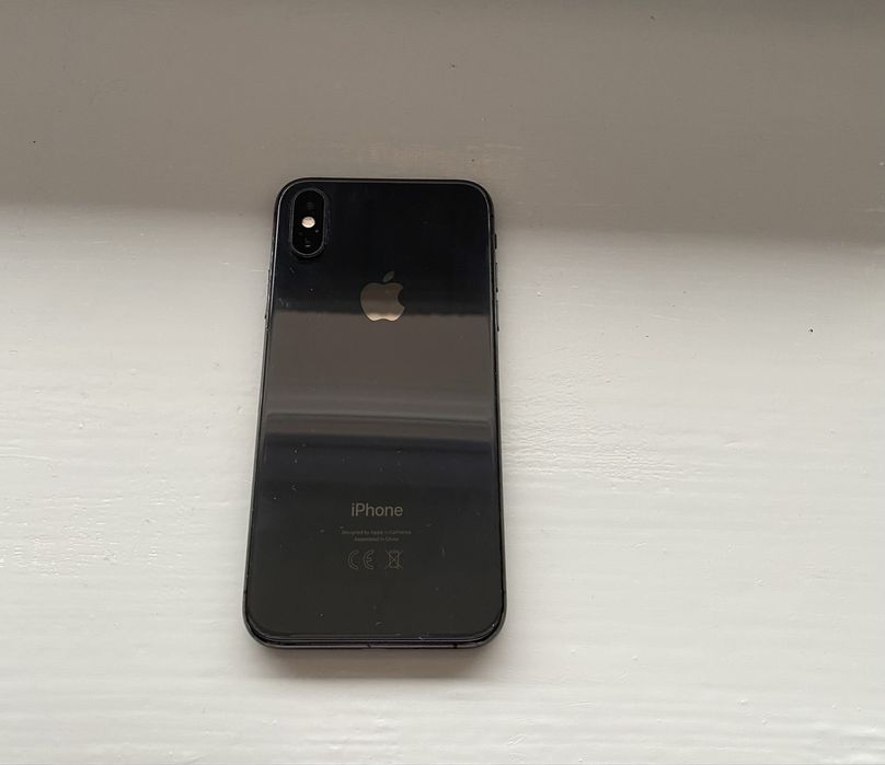Iphone xs w dobrym stanie