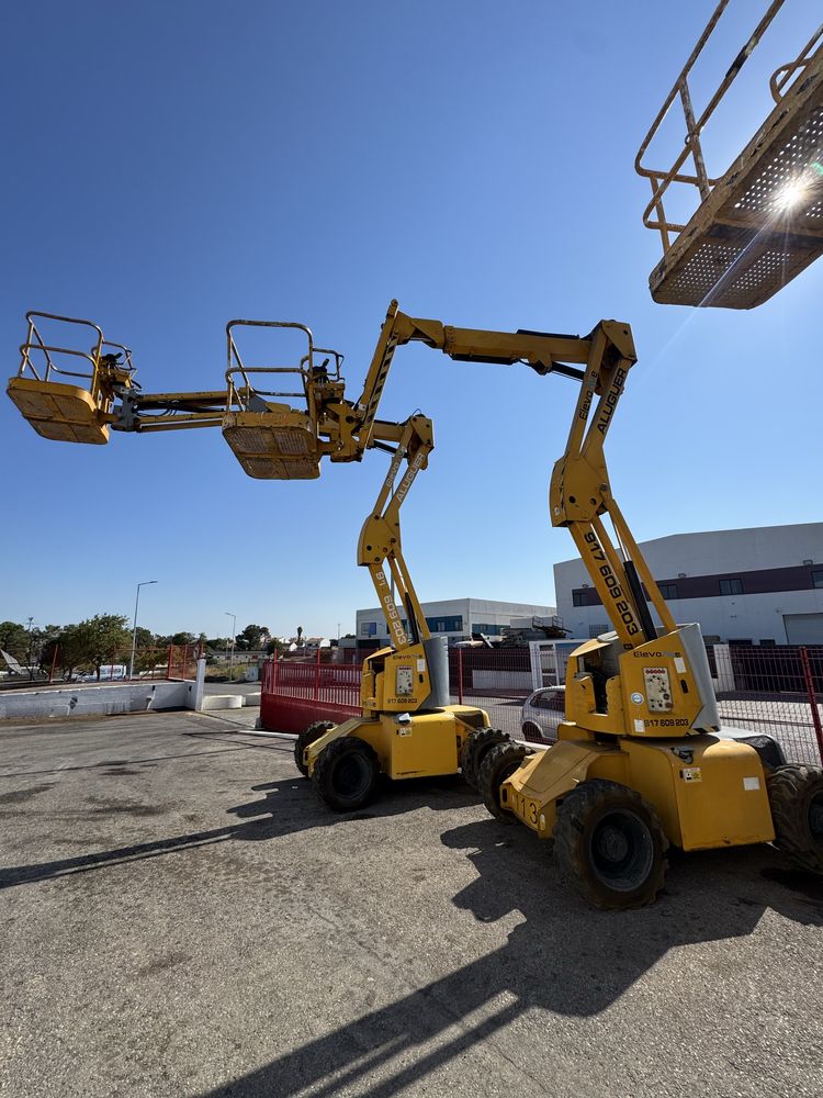 Plataforma Articulada Diesel 12mt