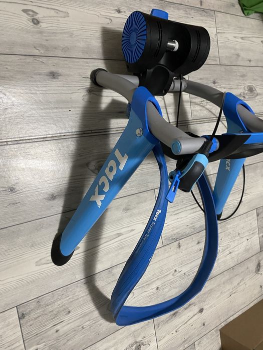 Trenażer rowerowy Garmin Tacx Booster