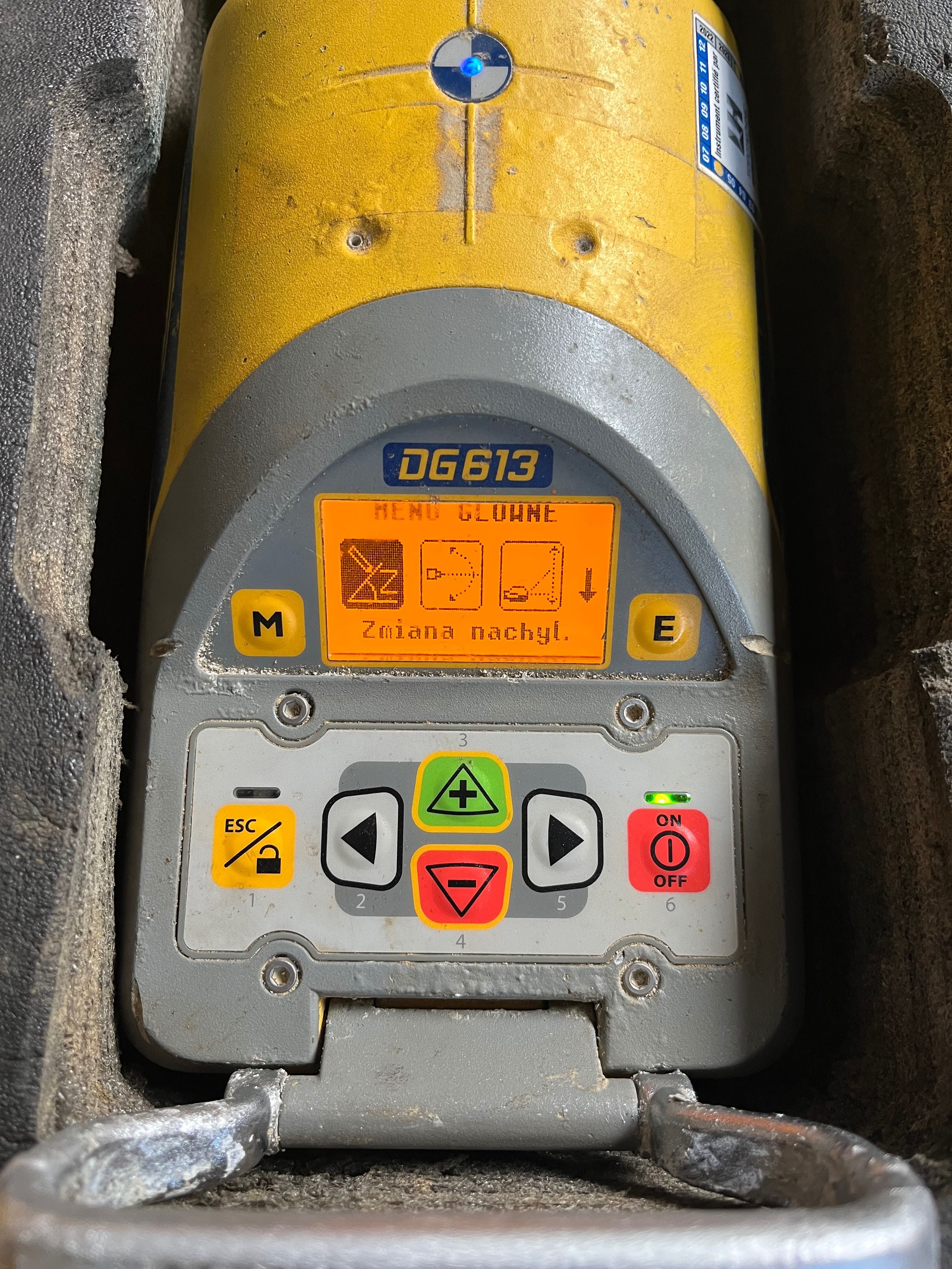 Laser rurowy kanalizacyjny spectra dg616 leica hilti topcon
