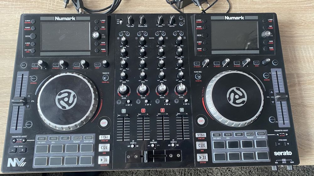 NUMARK NV II kontroler DJ