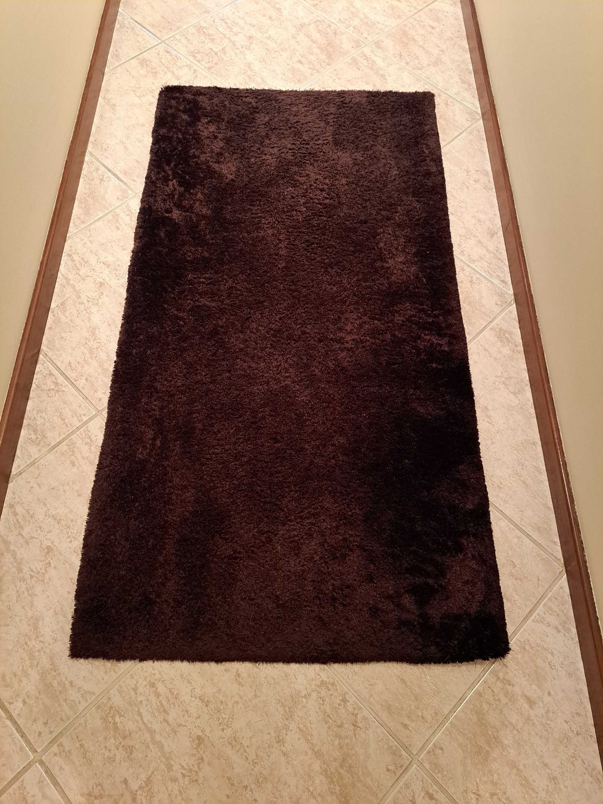 2 tapetes (0.70m x 1.40m) - só 4€