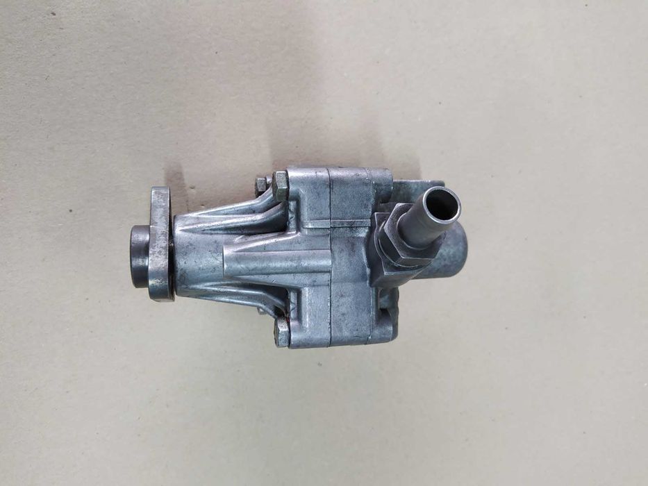 Насос гур Audi A4 B5 Volkswagen Passat B5 (1994-2000 р. в) 1.6 1.8