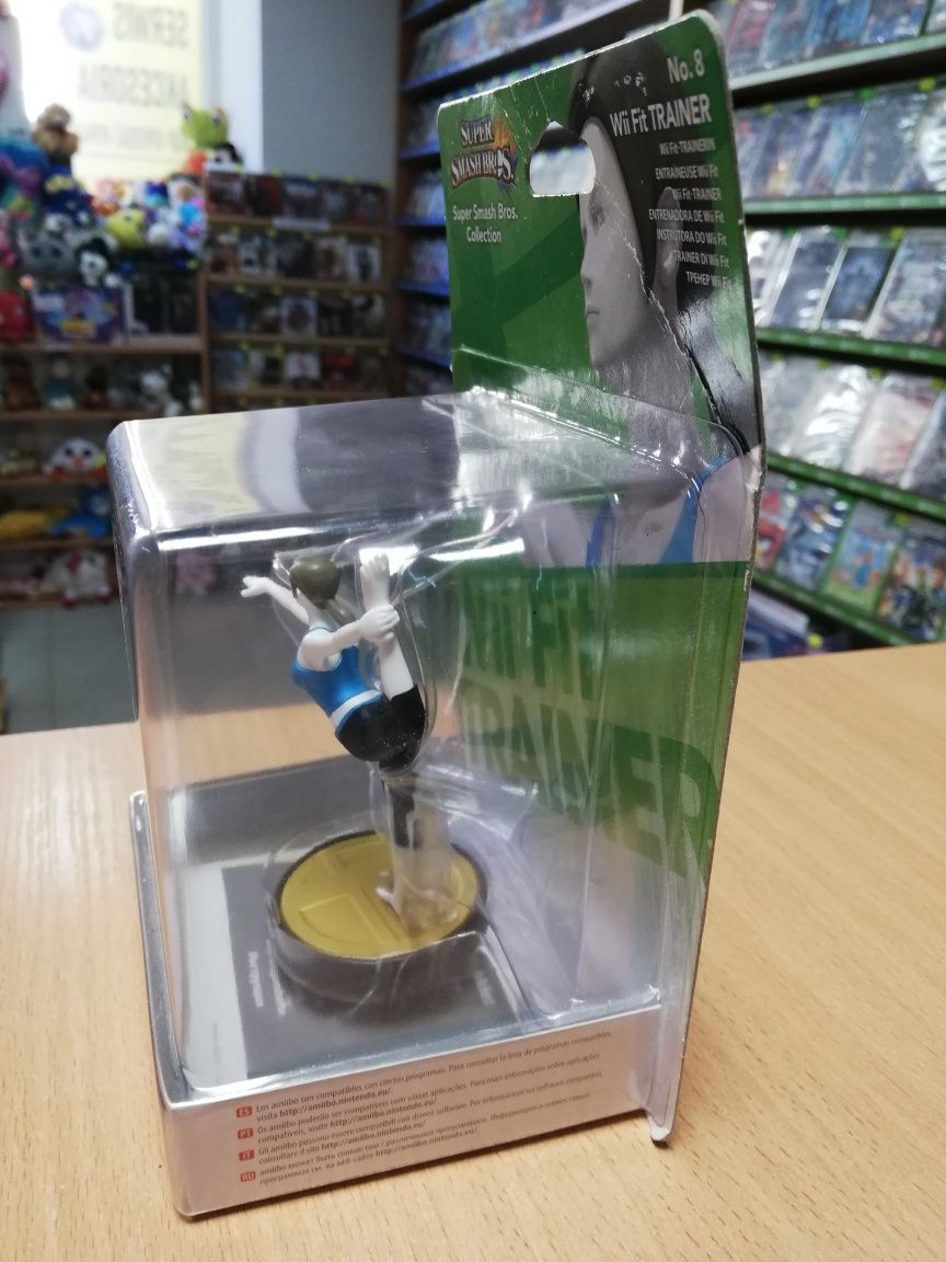 Akcesoria Amiibo Super Smash Bros Wii Fit Trainer No. 8 Wii U