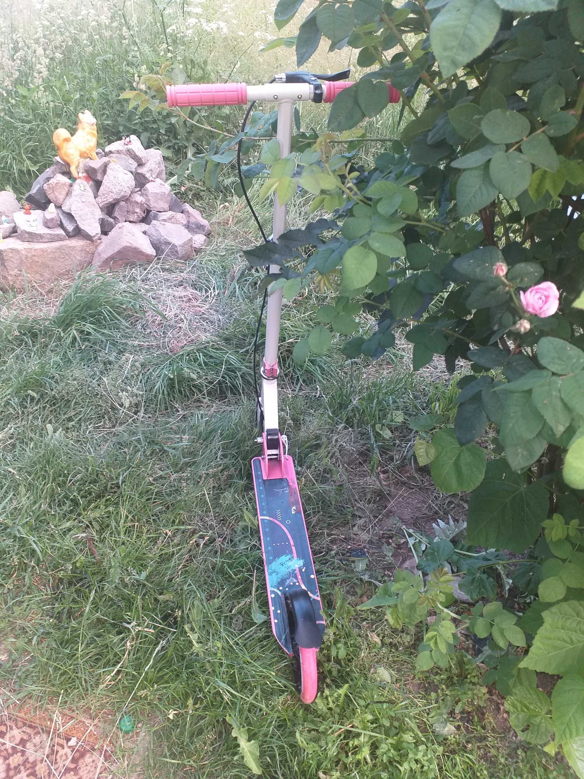 Продам самокат Scooter Galaktika