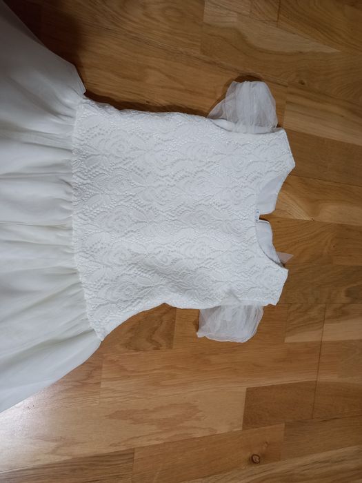 Sukienka komunijna 146