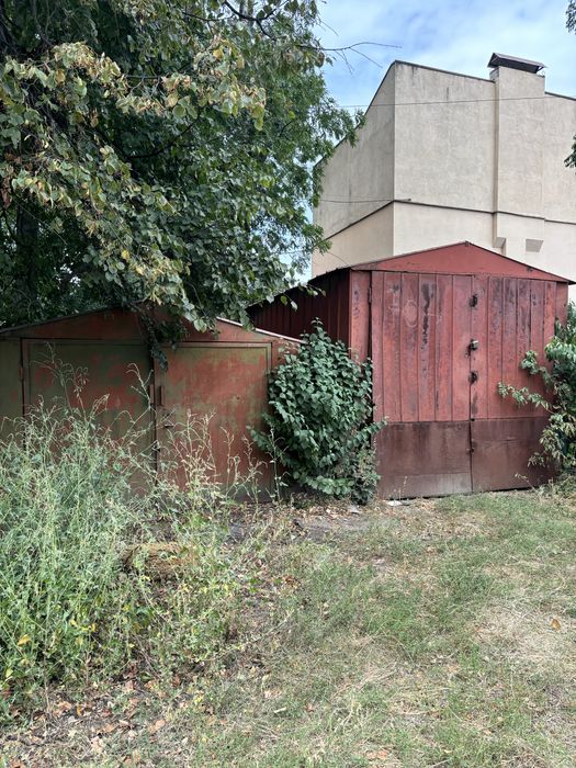 Продаю металевий гараж