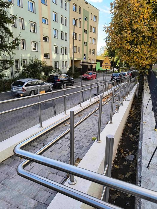 Balustrada nierdzewna balkonowa schodowa poręcze taras francuskie