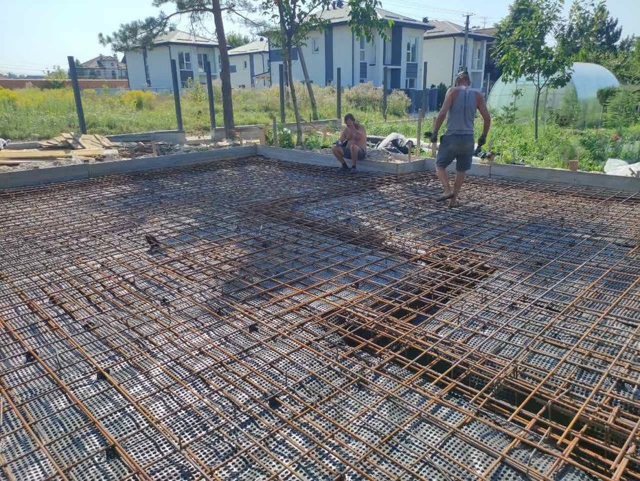 Фундаменти. Будівництво будинків