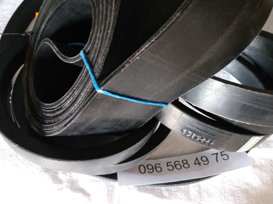 Ремень ходовой Volvo 800,830 и т.п 1030,1050,1130 Ленти плоскі та ін.