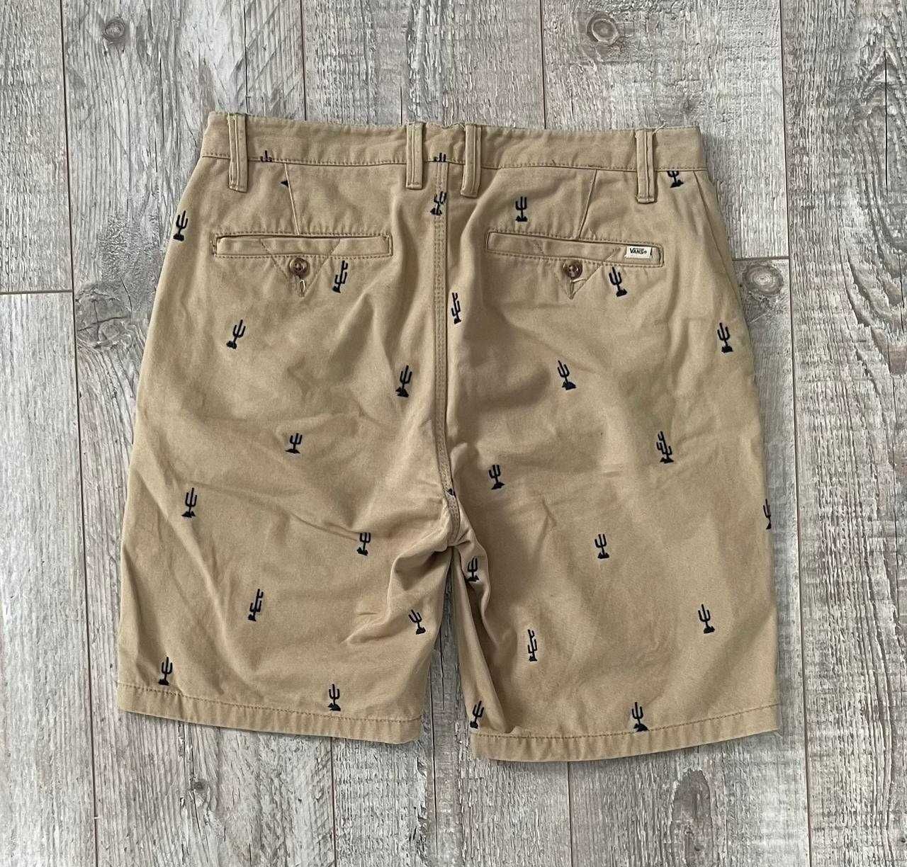 шорти Vans монограмні