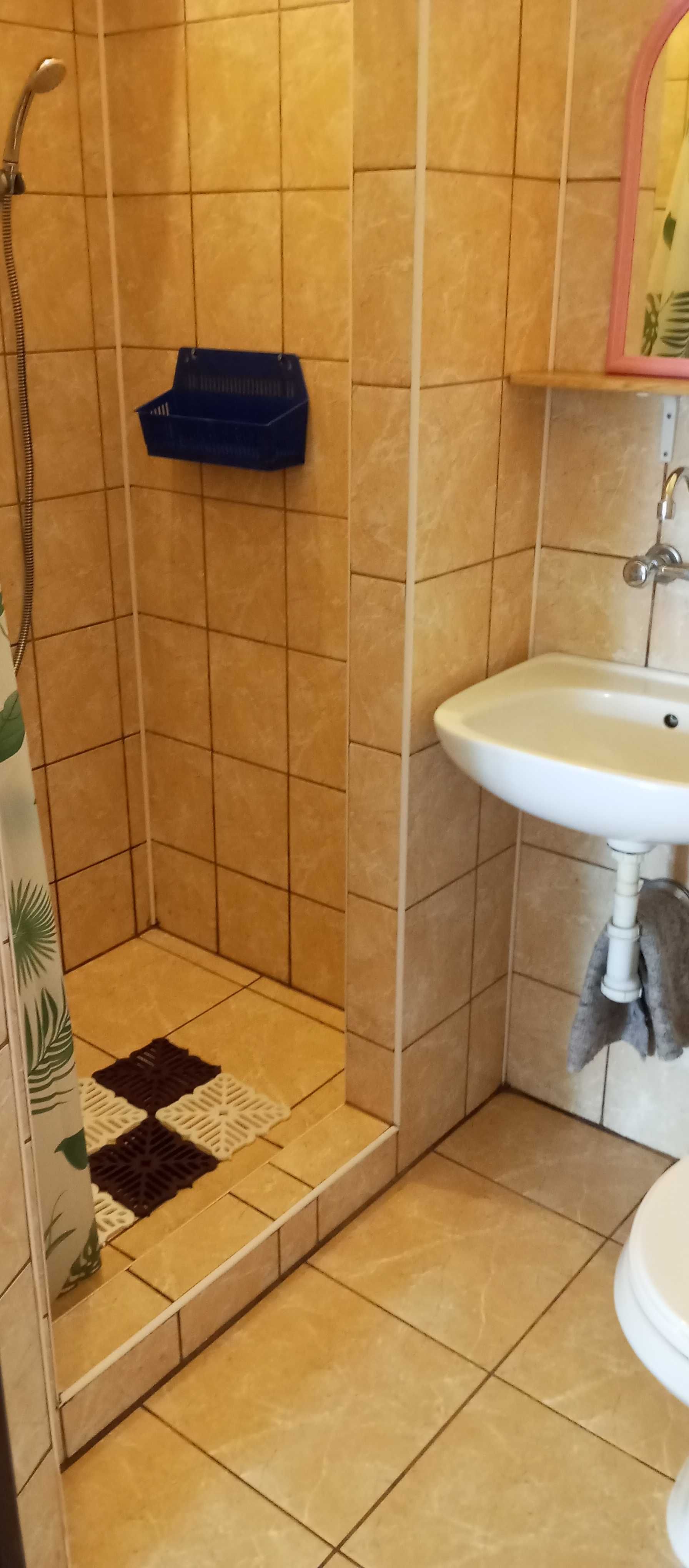 Kołobrzeg tanie noclegi, tanie pokoje, tanie kwatery blisko morza.