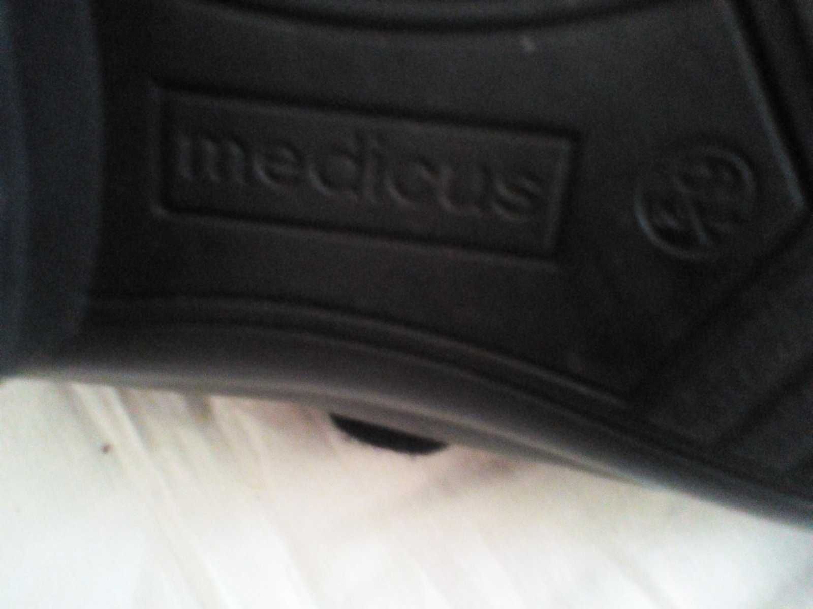 Продам жіночі туфлі  , бренда "Medicus" Німечина   , шкіра, ортопепед.