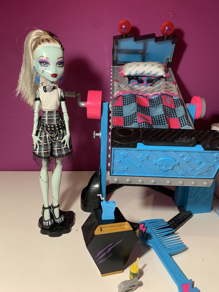 Lalka monster high frankie stein