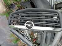 Grill atrapa opel movano 3 2011 -