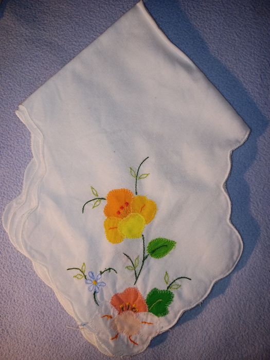 Quatro bases para cesta de pão