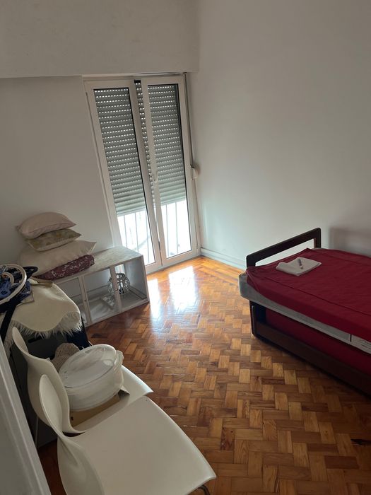 Quarto para arrendar