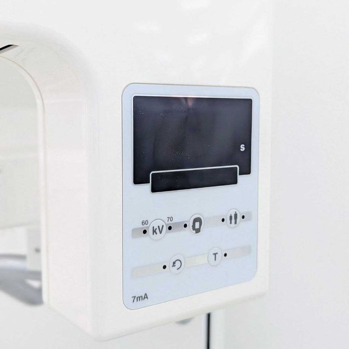 Панорамний рентген апарат Soredex Cranex Novus 2D