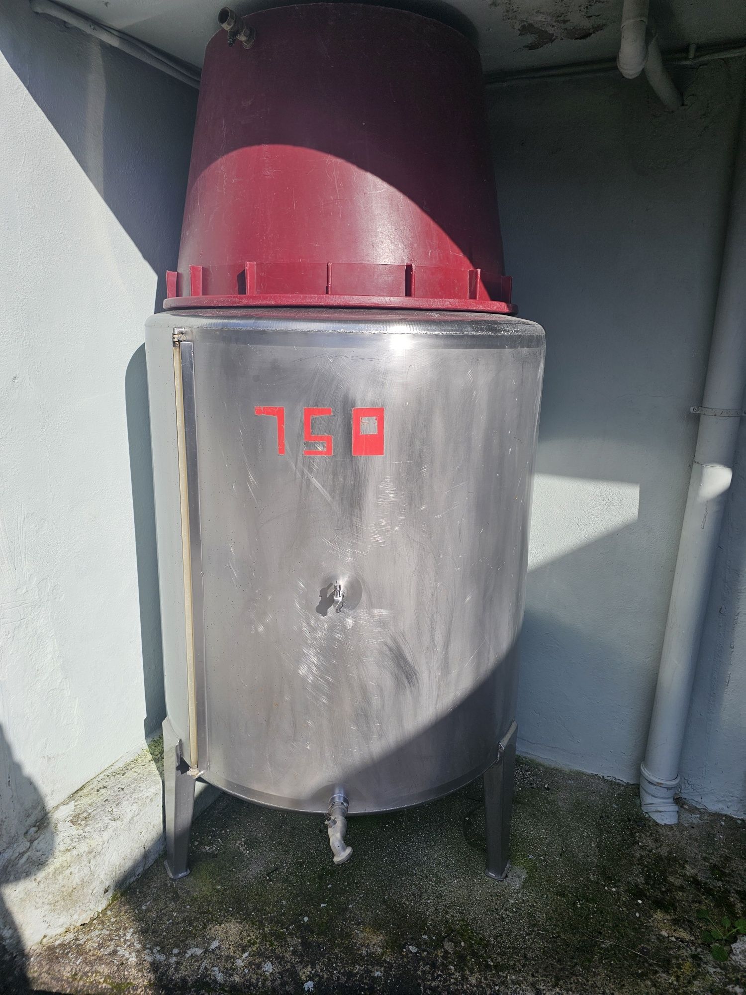 Cuba Inox 750 litros