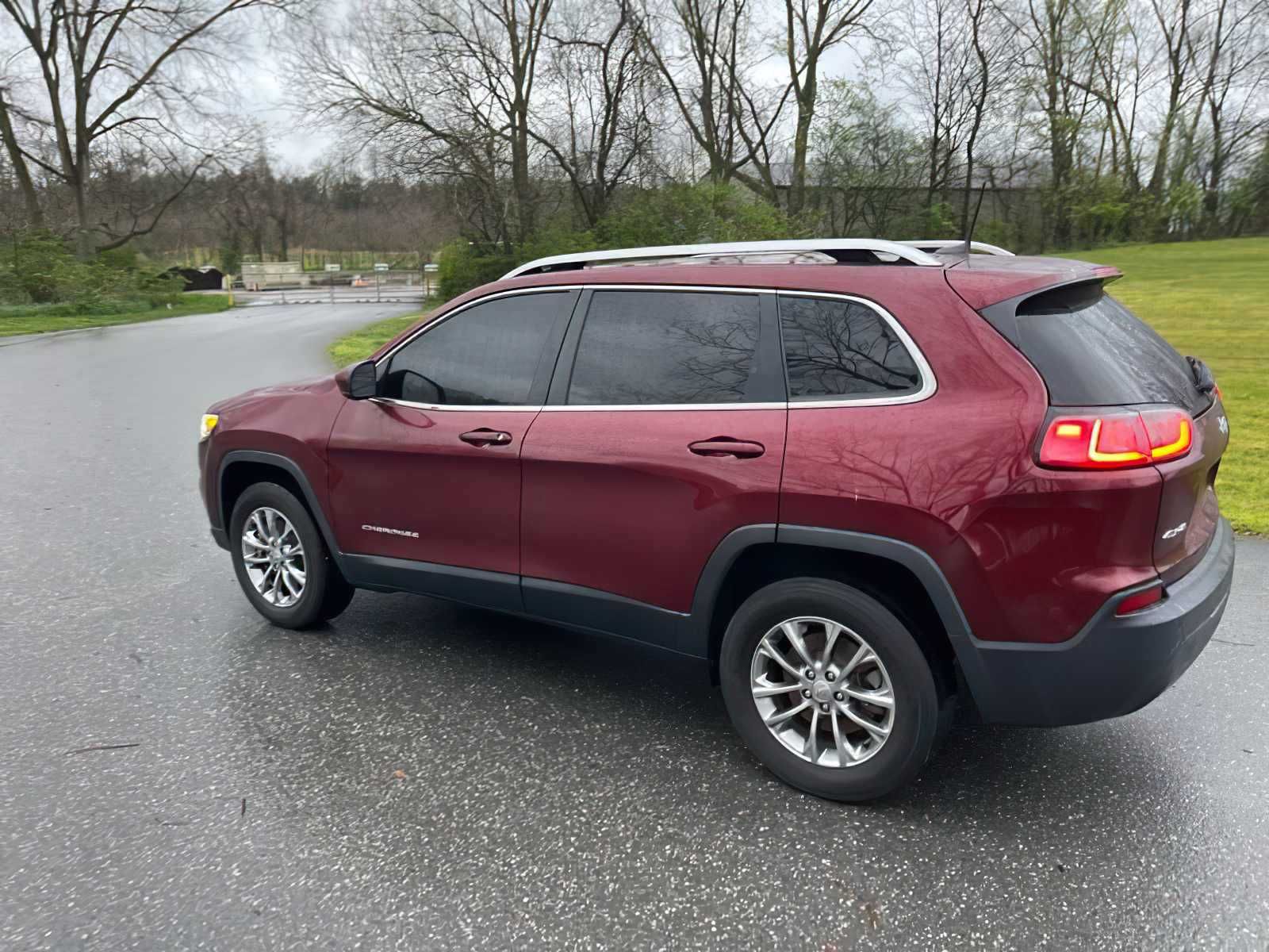 2020 Jeep Cherokee