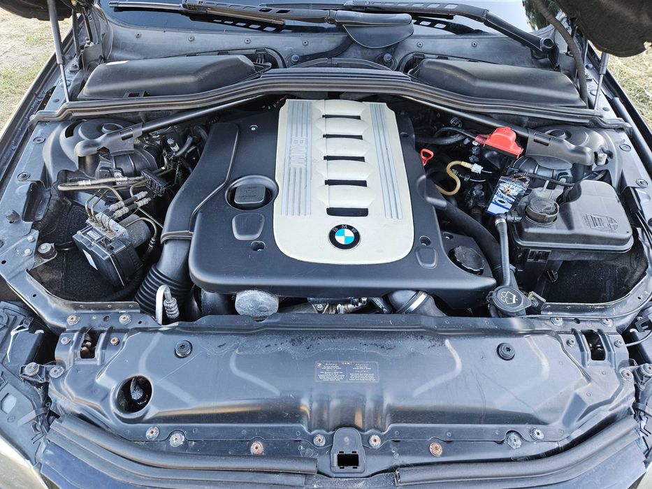Bmw e60 m-pakiet szyberdach 3.0d 218km carbonschwarz felgi 135 CZESCI!
