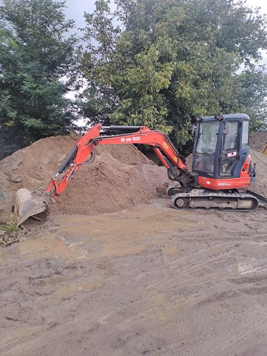 Надаємо послуги міні ескаватора