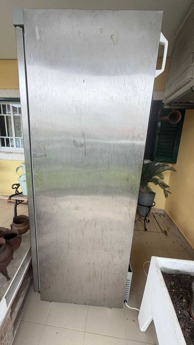 Frigorífico APA 600 PO