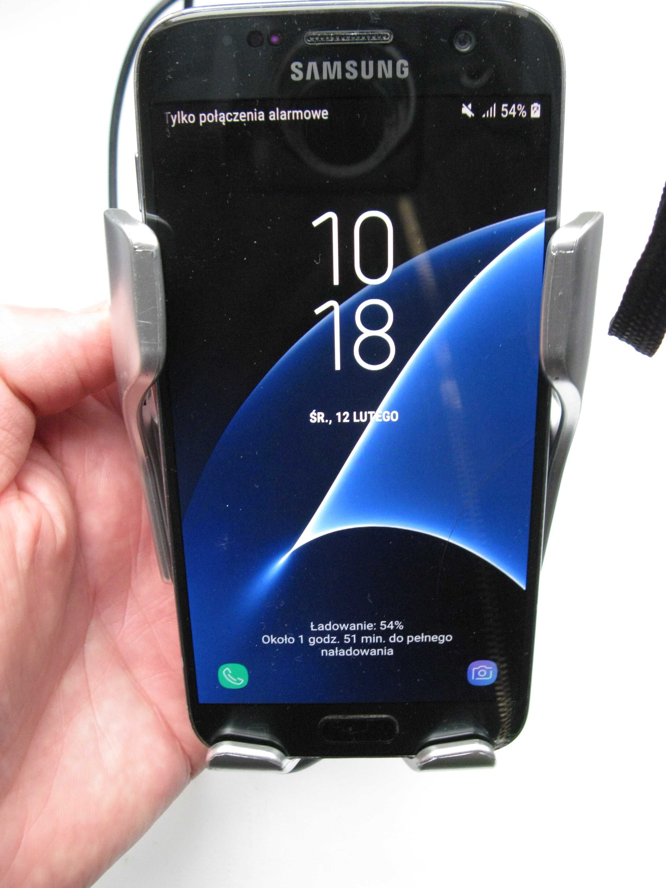 Uchwyt na telefon z ładowaniem indukcyjnym Simple Fast