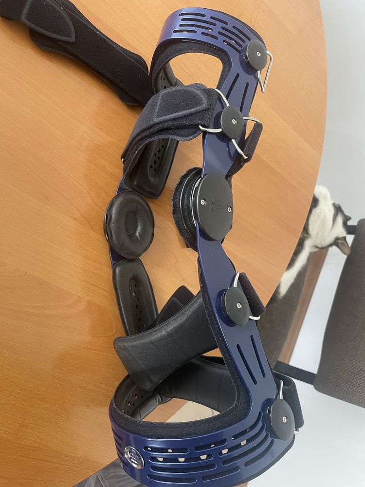 Bauerfeind secutec genu size 5
