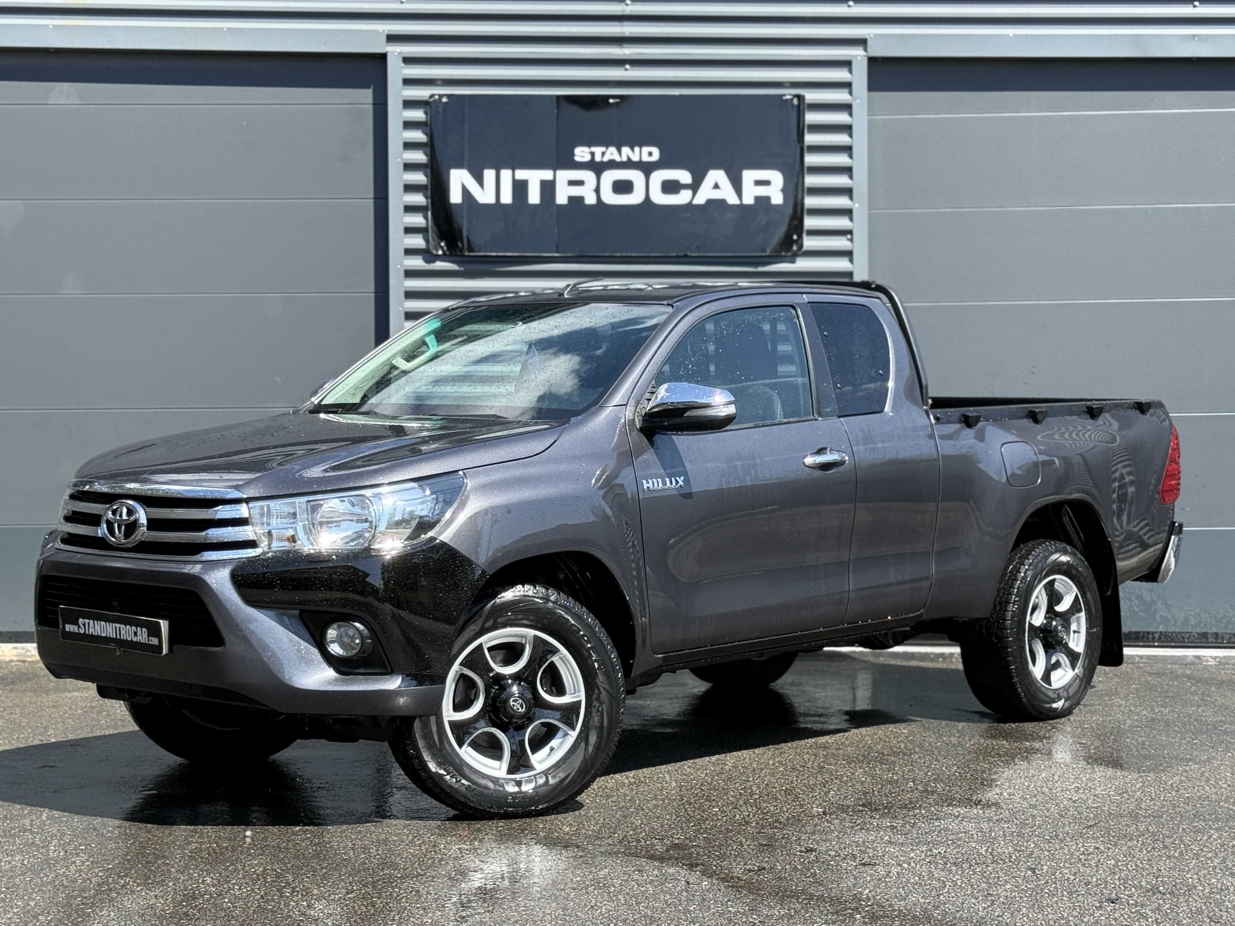 TOYOTA HILUX 2.4 D-4D 4X4
