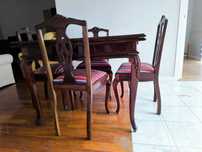 Mesa de jantar abrir e fechar de madeira