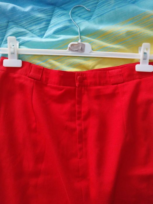 Saia vermelha, Destak Colection, 42/XL