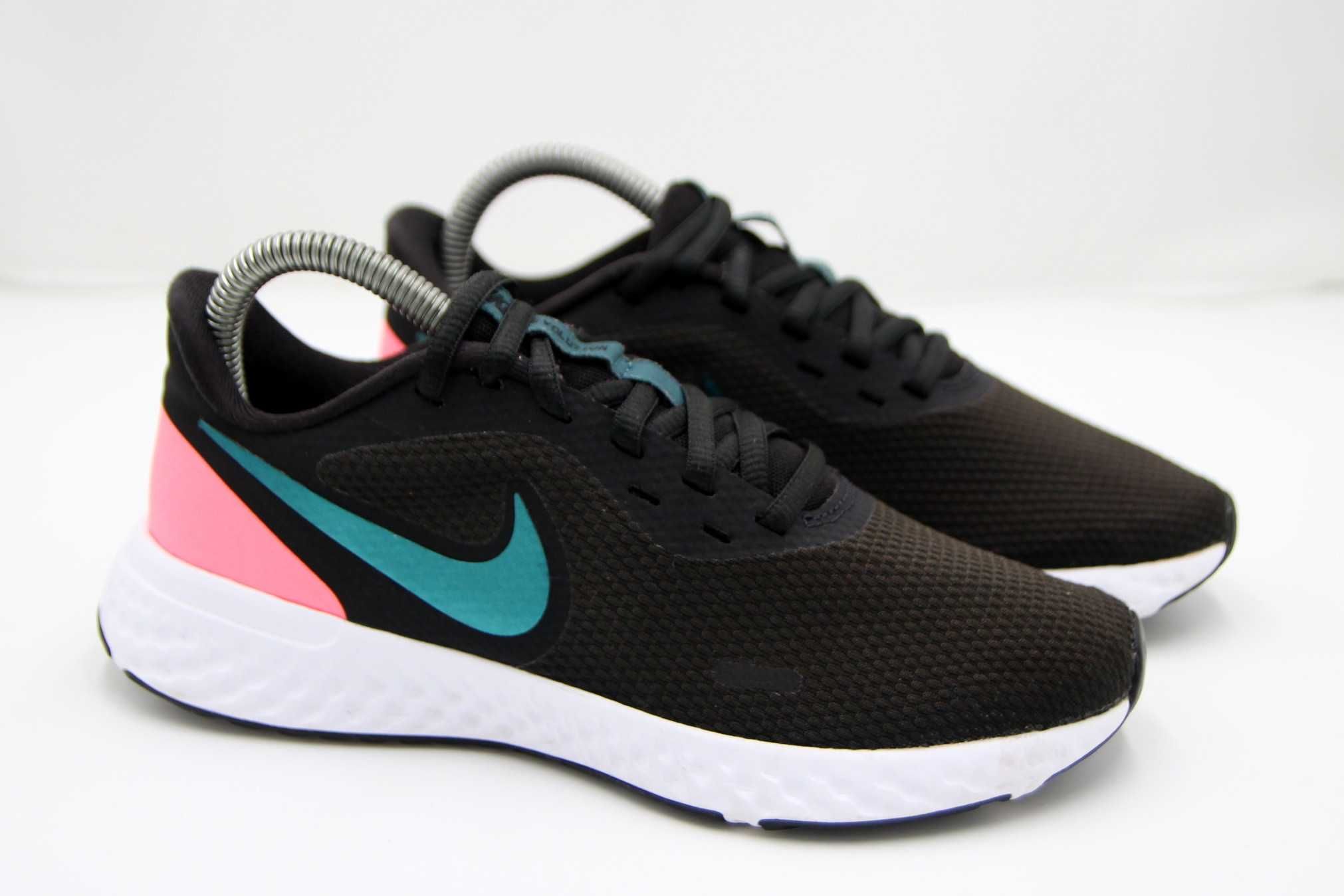 Nike Revolution 5 damskie biegowe 37,5 ( 23,5 CM)