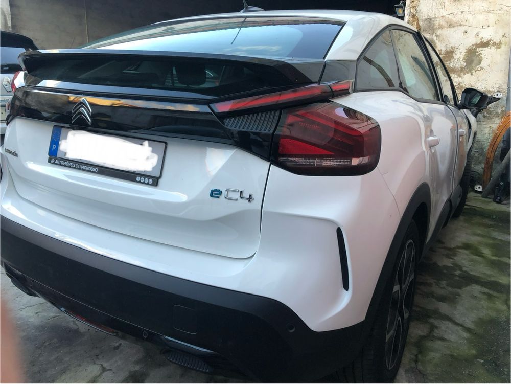 CITOEN  C4 III  elecrtrico 136 CV