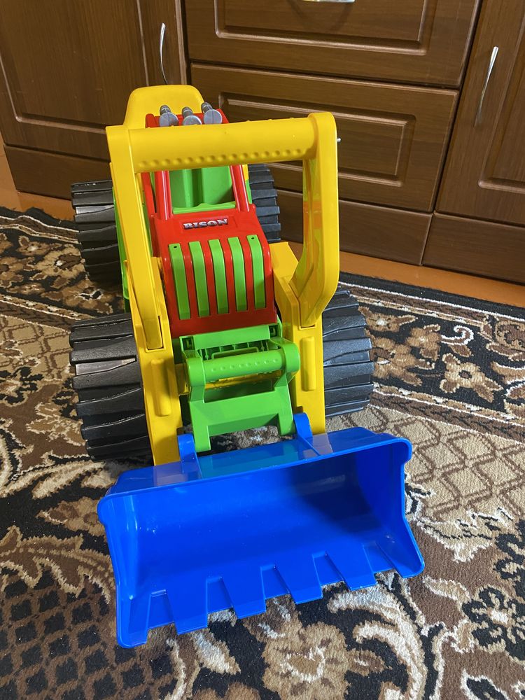 Трактор, машина дитяча для катання