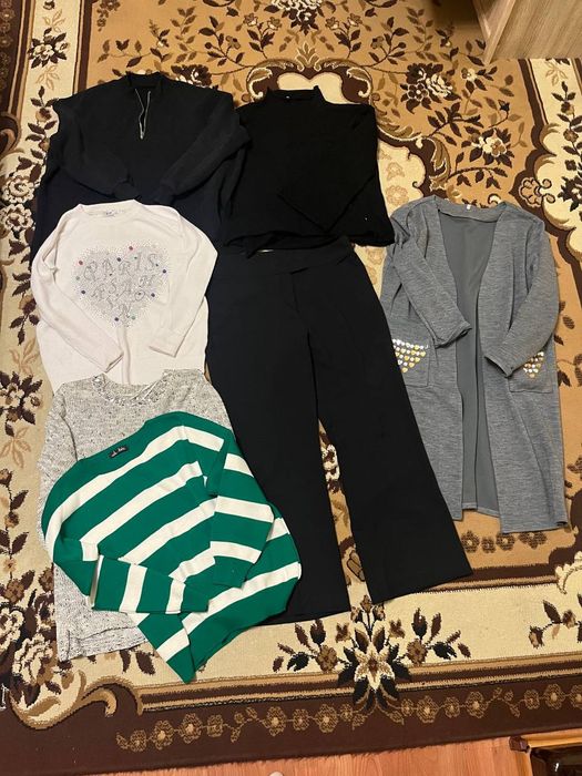 Джинси одяг жіночий набір лот