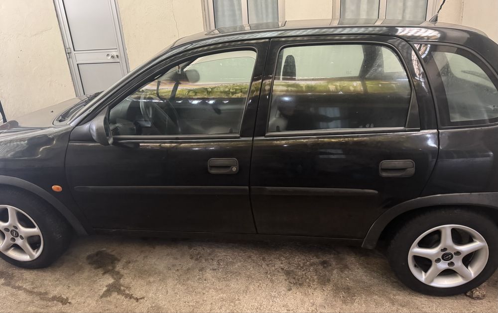 Opel corsa 1.5 turbo diesel
