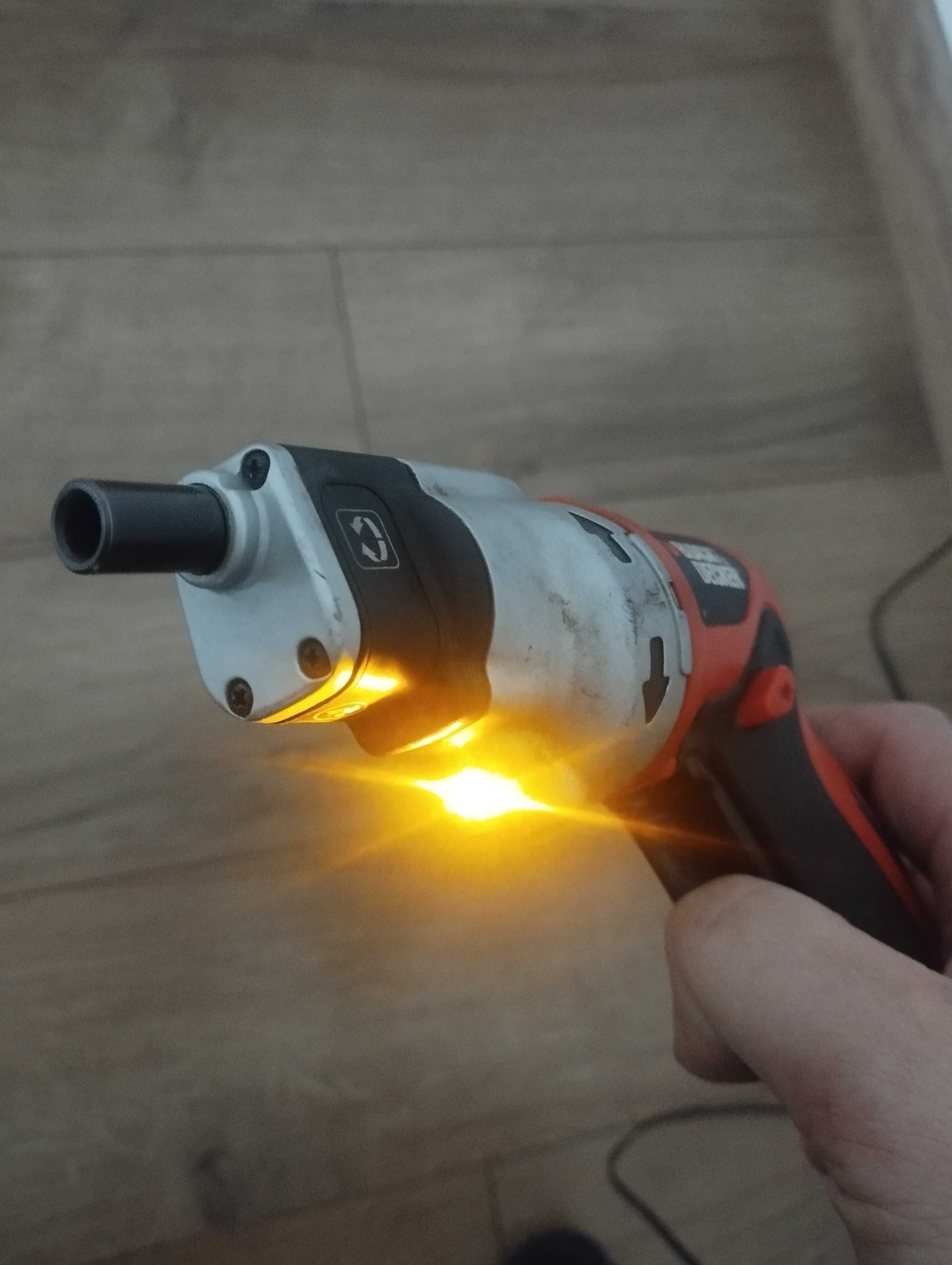 Wkrętak wkrętarka Black decker PP360LN