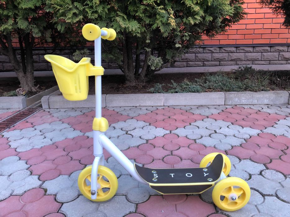 Самокат дитячий від скандинавського бренду STOY. НОВИЙ