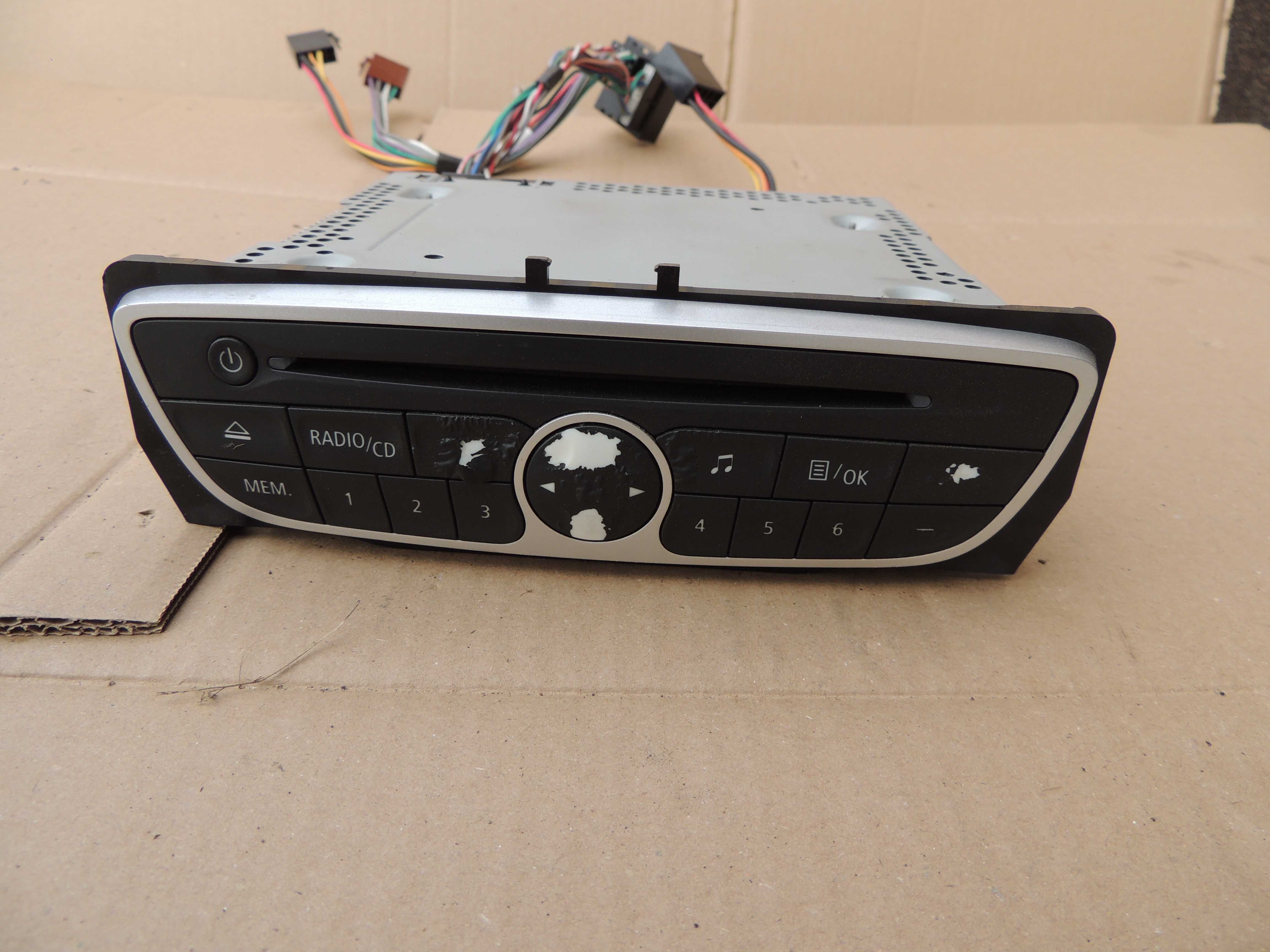 Fabryczne oryginalne radio Renault Scenic Megane III 3 08,09,10,11-16