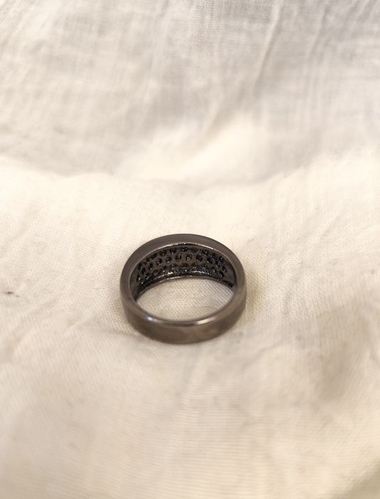 ...Anéis vários...