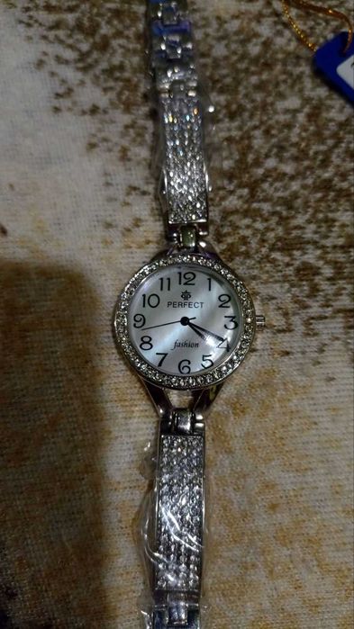 Zegarek  damski Perfect