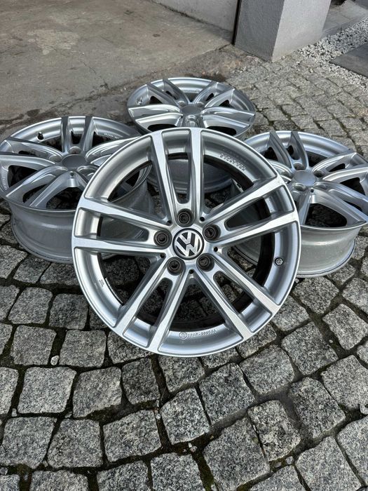Felgi Aluminiowe 17 Vw Passat Audi A4 B5 B6 A6 C5 C6 Seat Leon Skoda