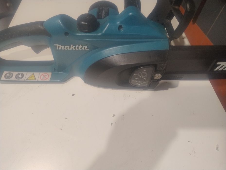 Pilarka łańcuchowa Makieta UC3020A 180/w