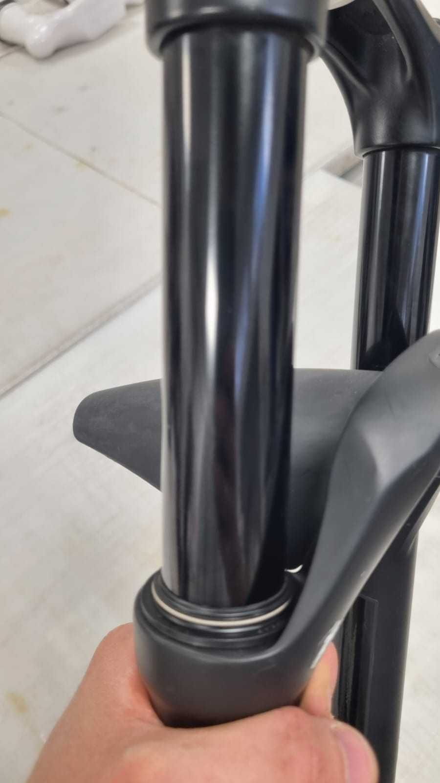 SR Suntour Raidon 34 29 boost 120 mm