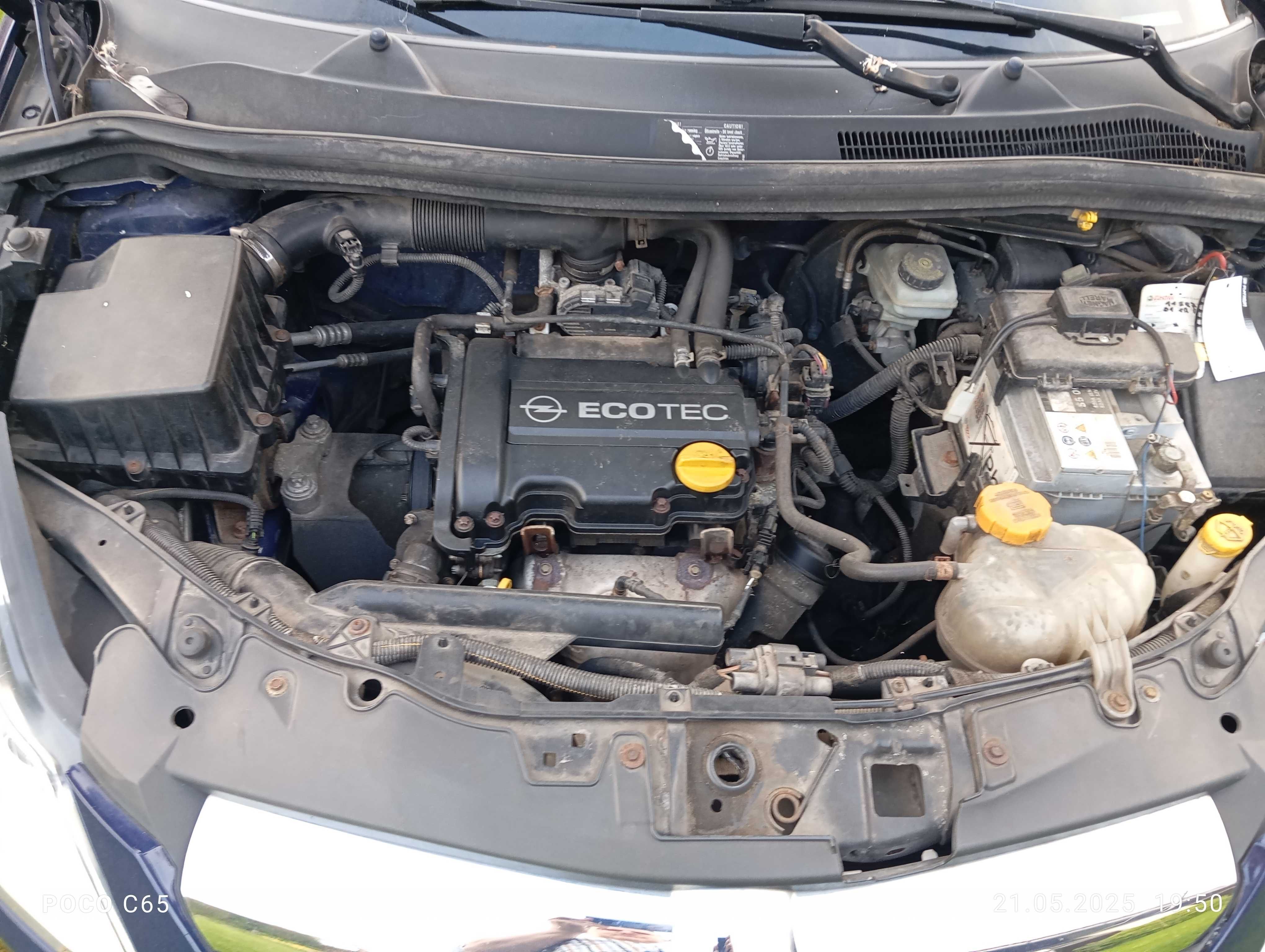 opel corsa D 1.0 ecotec